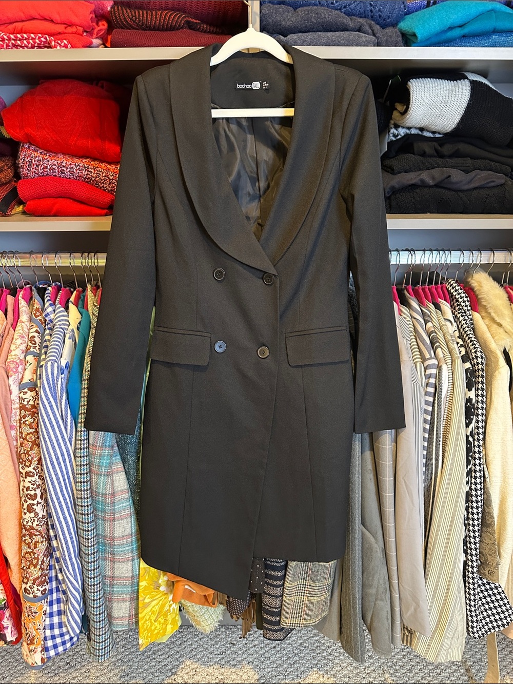 Boohoo black lightweight asymmetrical hem double breasted blazer coat size 4